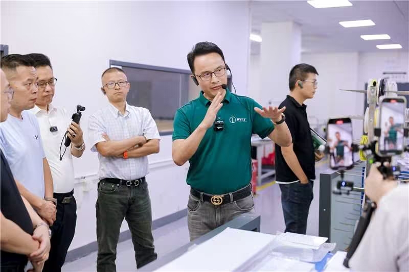 73c81851bc25b2d453247cc966a1520f_origin.jpg 73c81851bc25b2d453247cc966a1520f_origin.jpg